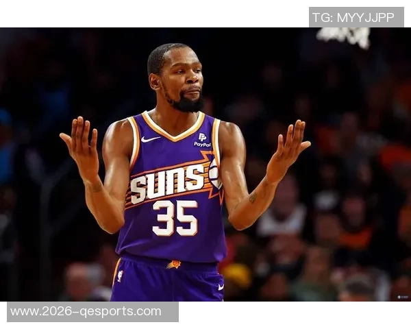 哈登分享职业生涯的坚持与挑战:与詹姆斯杜兰特库里同台竞技的艰辛 哈登分享职业生涯的坚持与挑战:与詹姆斯杜兰特库里同台竞技的艰辛